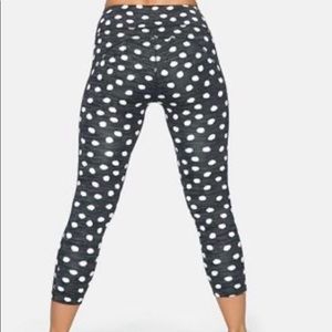 Outdoor voices techsweat 3/4 leggings polka dot!